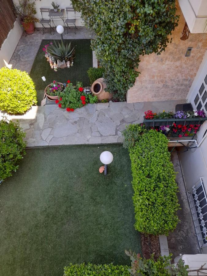 Cozy Apartments Near The Airport Artemida  Exterior photo